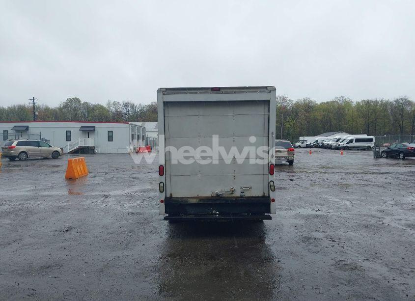 Photo 16 of 2006 Gmc Savana CUTAWAY WORK VAN (VIN 1GDGG31V561903345)