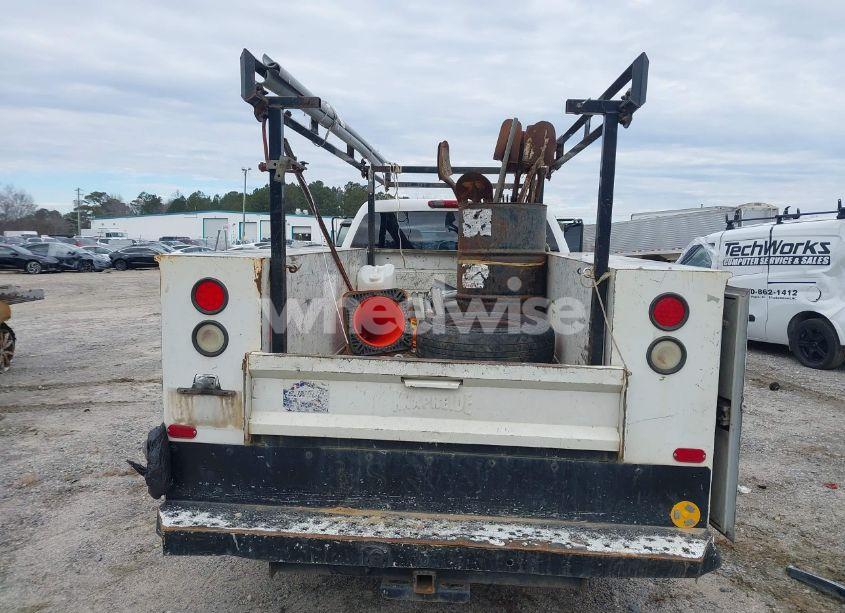 Photo 17 of 2007 Gmc Sierra 2500HD WORK TRUCK (VIN 1GDHC23K87F546132)