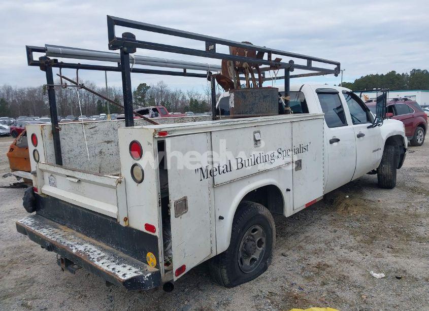 Photo 4 of 2007 Gmc Sierra 2500HD WORK TRUCK (VIN 1GDHC23K87F546132)