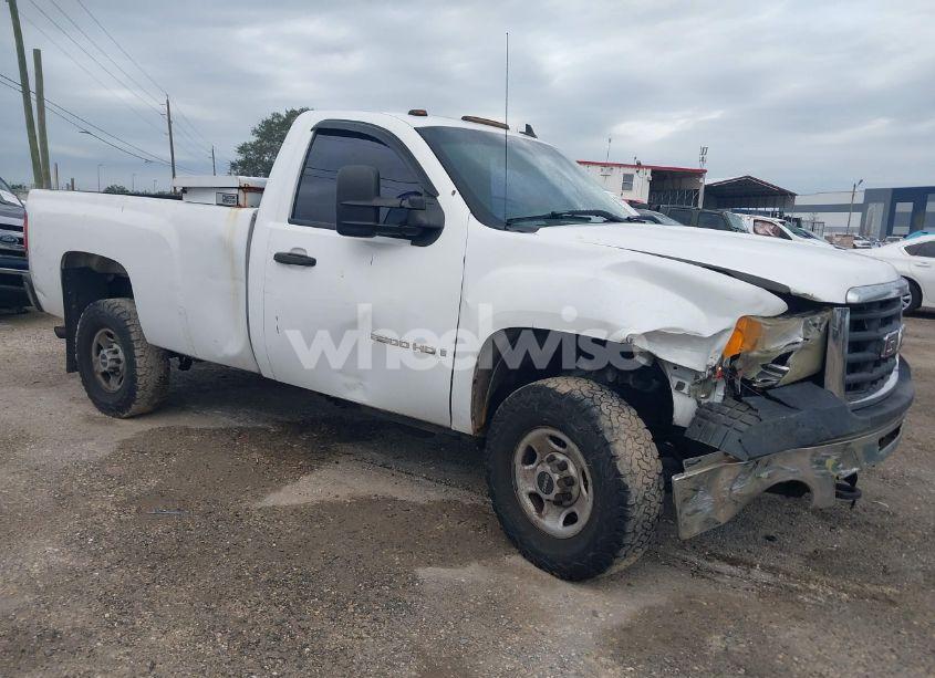 2007 Gmc Sierra 2500HD WORK TRUCK (VIN 1GDHC24K67E585709) main photo