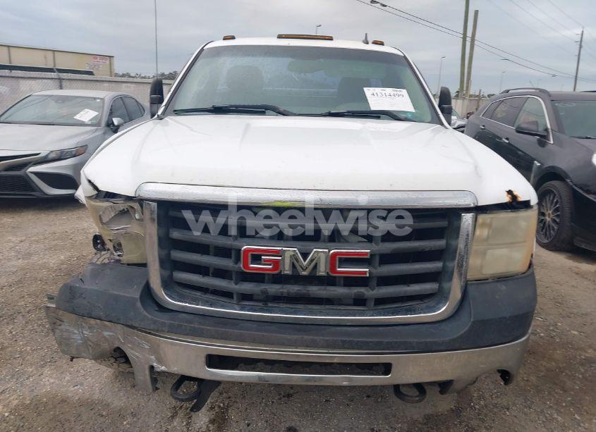 Photo 12 of 2007 Gmc Sierra 2500HD WORK TRUCK (VIN 1GDHC24K67E585709)