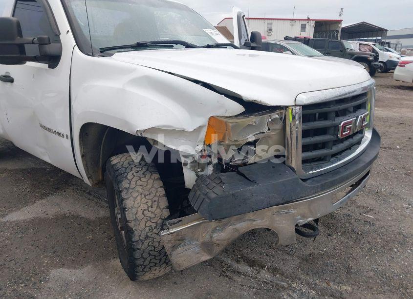 Photo 6 of 2007 Gmc Sierra 2500HD WORK TRUCK (VIN 1GDHC24K67E585709)