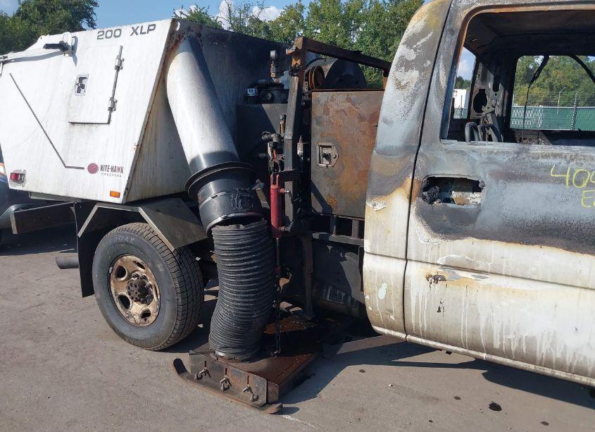 Photo 12 of 2006 Gmc Sierra 2500HD WORK TRUCK (VIN 1GDHC24U86E263654)