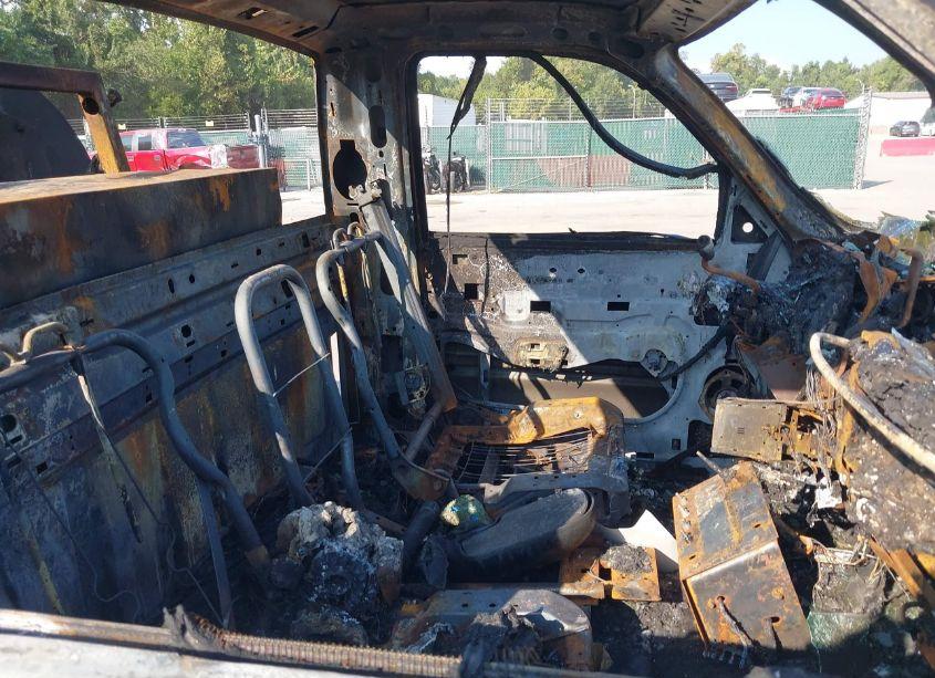 Photo 5 of 2006 Gmc Sierra 2500HD WORK TRUCK (VIN 1GDHC24U86E263654)