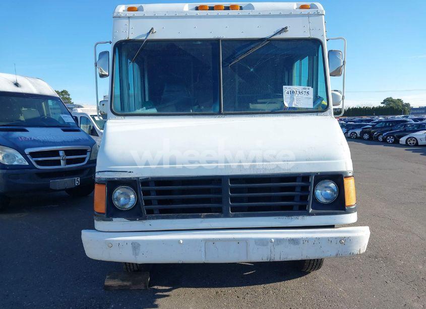 Photo 6 of 1994 Gmc Forward CONTROL CHASSIS P3500 (VIN 1GDHP32K2R3501610)