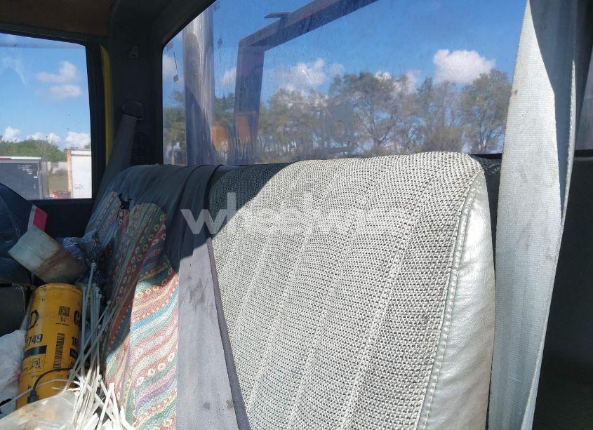 Photo 7 of 1992 Gmc Topkick C6H042 (VIN 1GDJ6H1P0NJ505319)