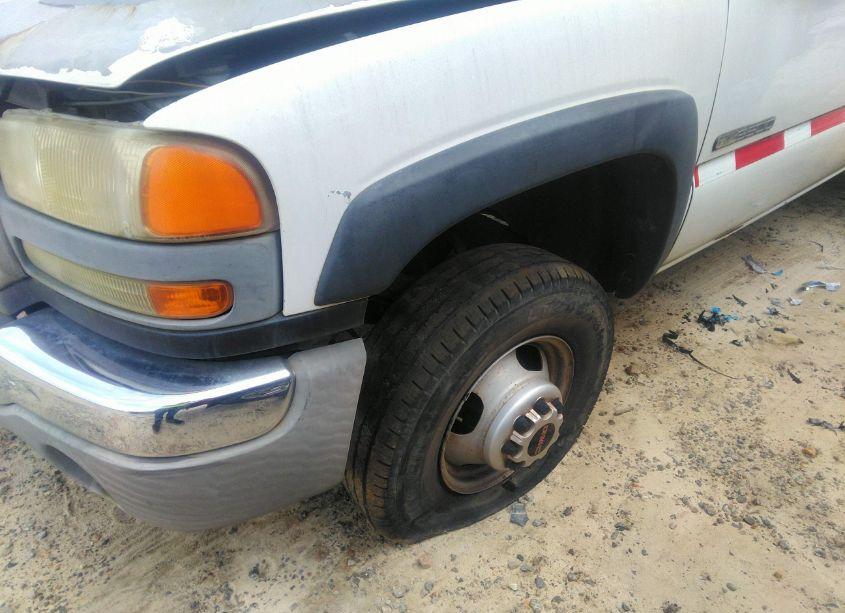 Photo 13 of 2006 Gmc Sierra 3500 SL/SLE/SLT (VIN 1GDJC33U56F231893)