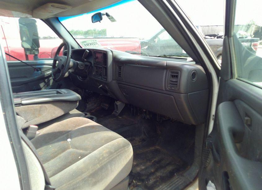 Photo 5 of 2006 Gmc Sierra 3500 SL/SLE/SLT (VIN 1GDJC33U56F231893)