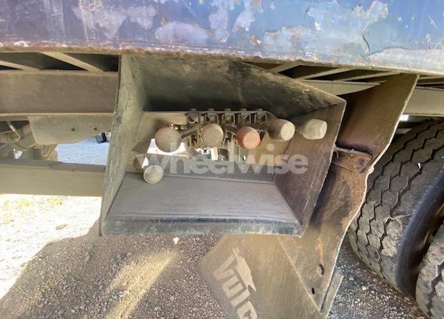 Photo 7 of 1998 Gmc C-series C6H042 (VIN 1GDK6H1J3WJ502321)