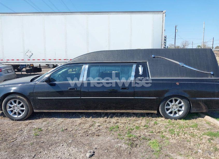 Photo 14 of 2011 Cadillac Dts STANDARD (VIN 1GE7K9C68BU600572)