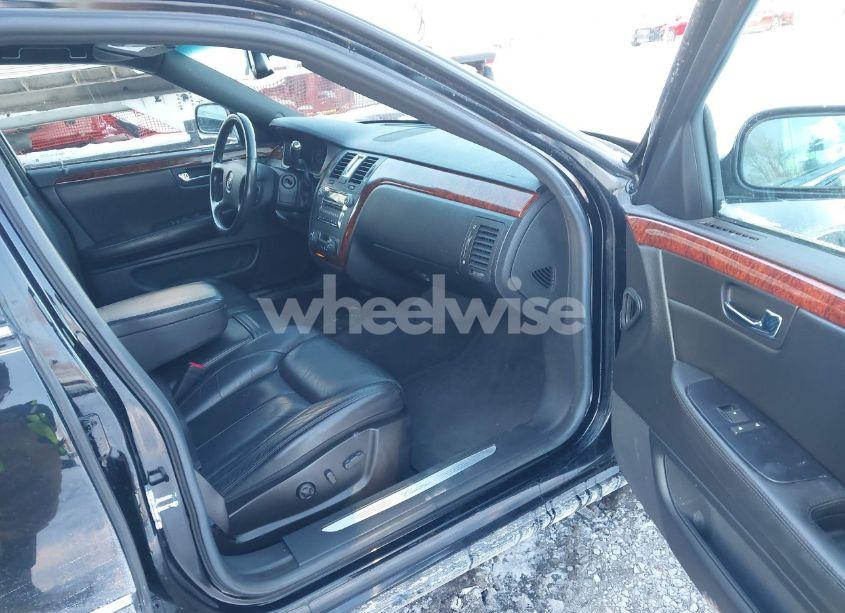 Photo 5 of 2006 Cadillac Dts STANDARD (VIN 1GEEH06Y76U500435)