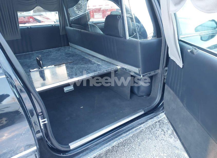 Photo 8 of 2006 Cadillac Dts STANDARD (VIN 1GEEH06Y76U500435)