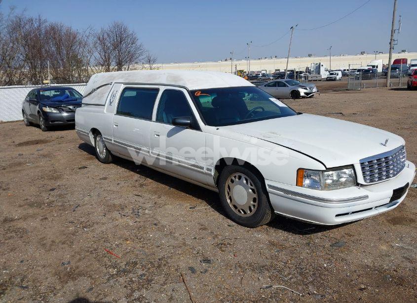 Photo 13 of 1999 Cadillac Deville PROFESSIONAL (VIN 1GEEH90Y2XU500423)