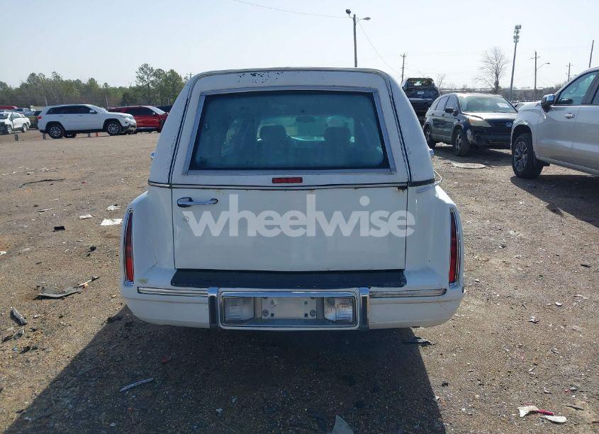 Photo 16 of 1999 Cadillac Deville PROFESSIONAL (VIN 1GEEH90Y2XU500423)