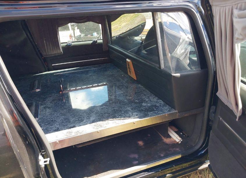 Photo 8 of 2010 Cadillac Dts FUNERAL COACH (VIN 1GEGK0CY7AU500281)