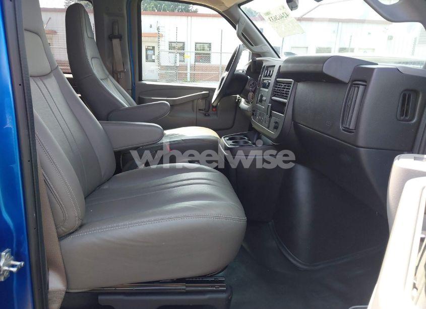 Photo 5 of 2019 Gmc Savana 3500 LS (VIN 1GJZ7NFB7K1235011)
