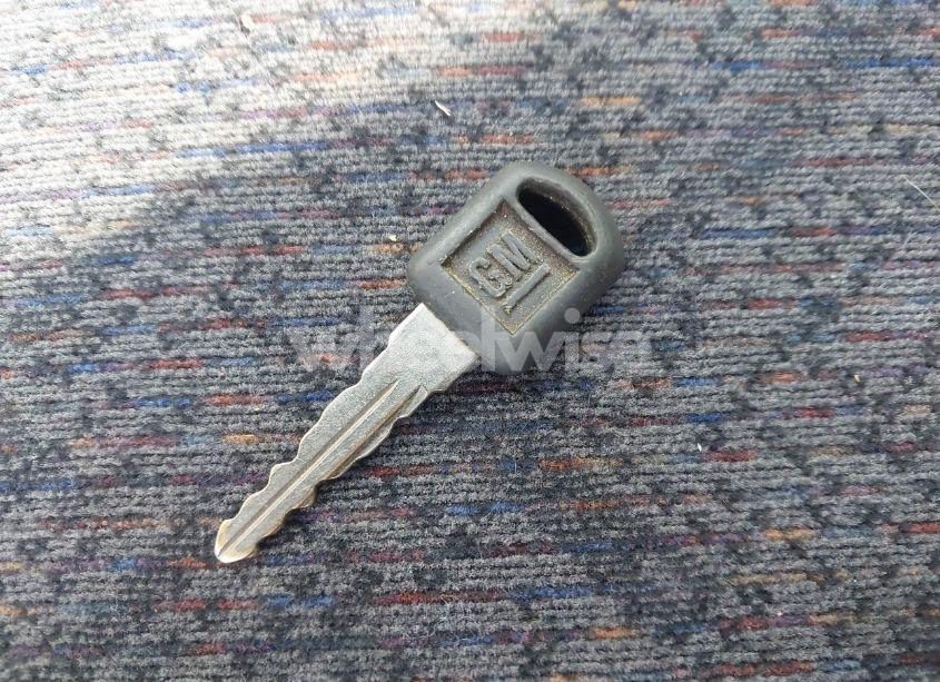 Photo 11 of 1998 Gmc Jimmy SLS (VIN 1GKCT18W8WK507491)