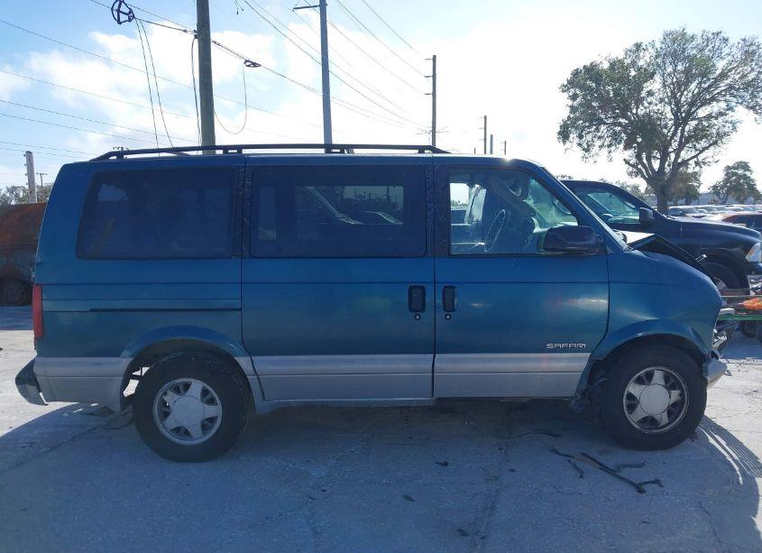 Photo 13 of 2000 Gmc Safari SL (VIN 1GKDM19W6YB511865)