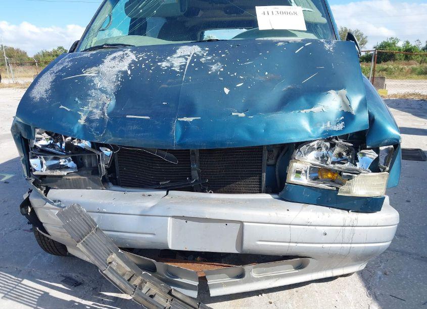 Photo 6 of 2000 Gmc Safari SL (VIN 1GKDM19W6YB511865)