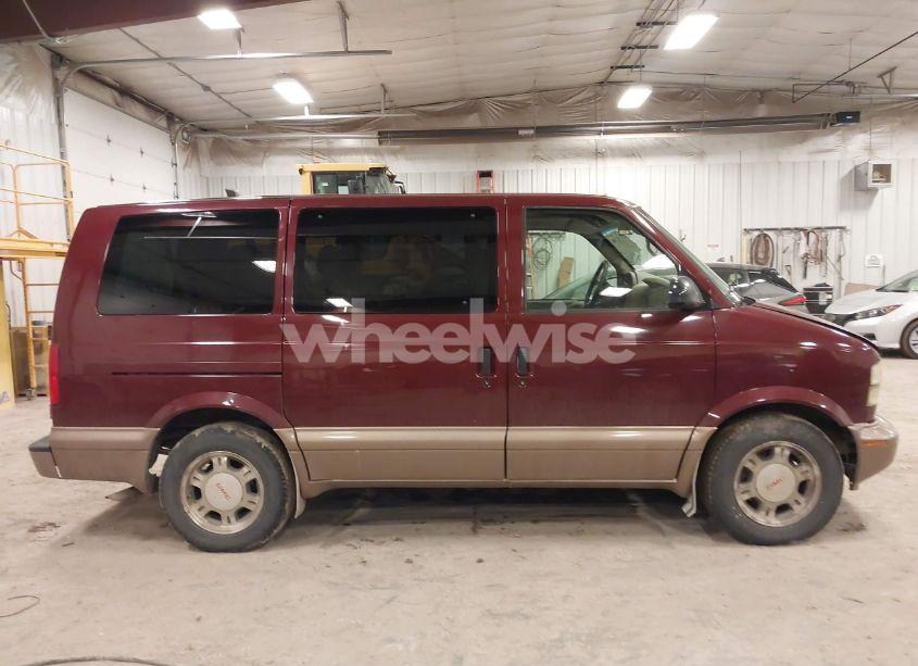 Photo 13 of 2003 Gmc Safari N/A (VIN 1GKDM19X33B502848)