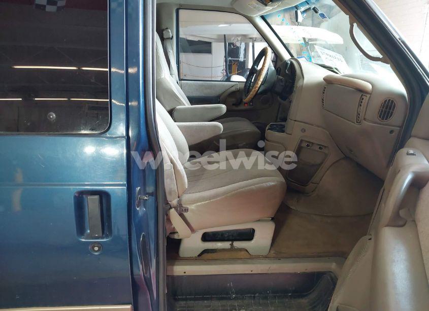 Photo 5 of 2002 Gmc Safari SLE (VIN 1GKDM19X62B512773)