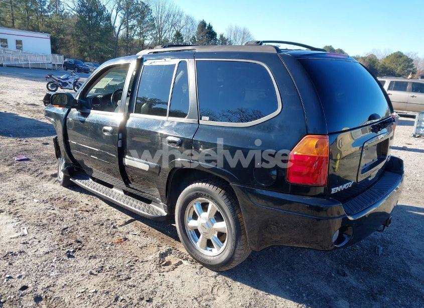 Photo 3 of 2005 Gmc Envoy SLT (VIN 1GKDS13S152246568)