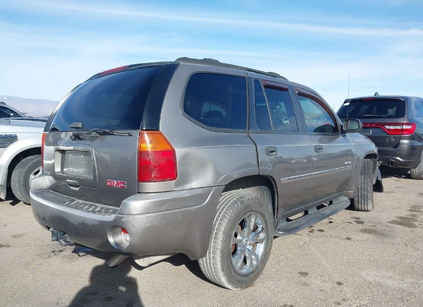 Photo 4 of 2006 Gmc Envoy SLE (VIN 1GKDS13S362337813)