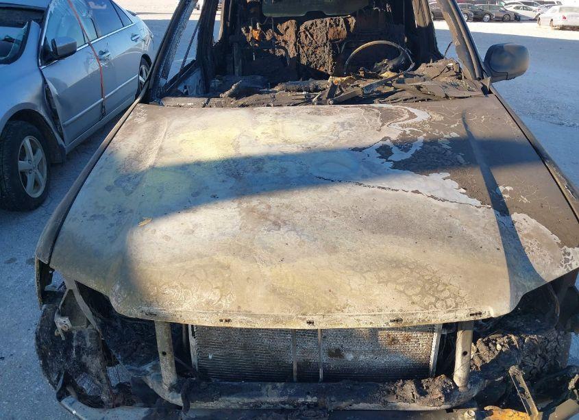 Photo 10 of 2004 Gmc Envoy SLE (VIN 1GKDT13S442351083)