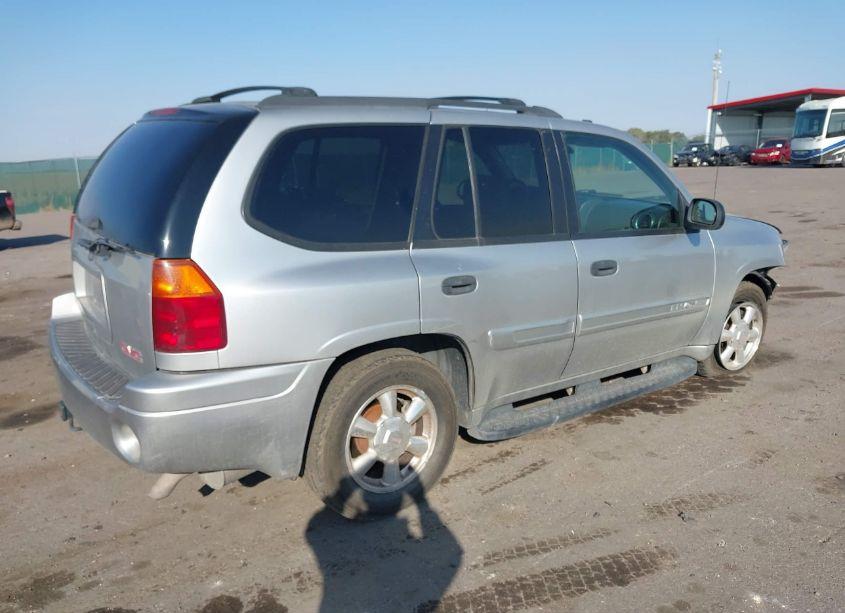 Photo 4 of 2005 Gmc Envoy SLE (VIN 1GKDT13S752146973)