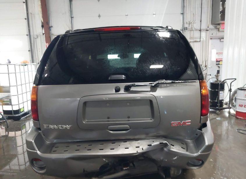 Photo 16 of 2005 Gmc Envoy SLT (VIN 1GKDT13SX52312810)