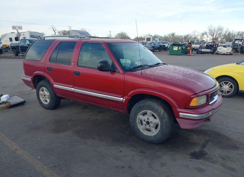 1995 Gmc Jimmy (VIN 1GKDT13W4S2524262) main photo