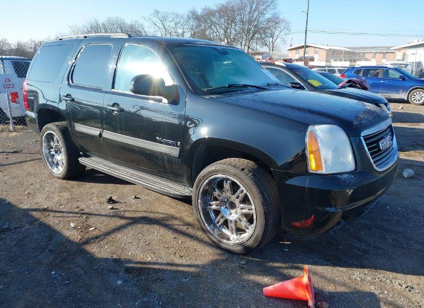 2007 Gmc Yukon SLE (VIN 1GKEC13J07R139501) main photo