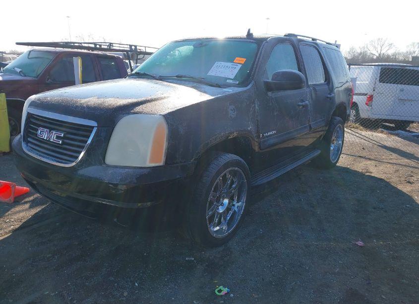 Photo 2 of 2007 Gmc Yukon SLE (VIN 1GKEC13J07R139501)