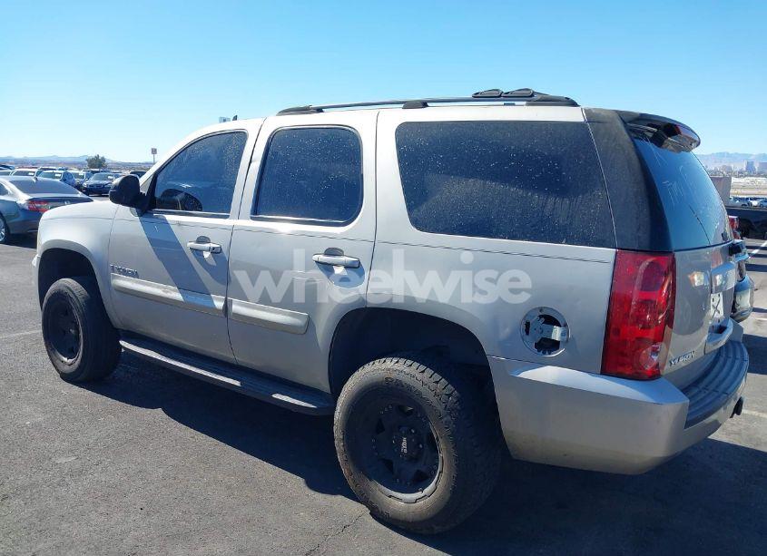 Photo 14 of 2007 Gmc Yukon SLE (VIN 1GKEC13J87J122444)