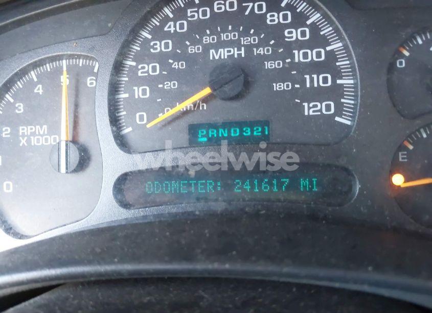 Photo 7 of 2005 Gmc Yukon SLT (VIN 1GKEC13T05R127797)