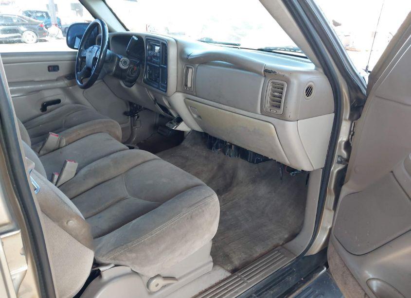Photo 5 of 2005 Gmc Yukon SLE (VIN 1GKEC13T15J199364)