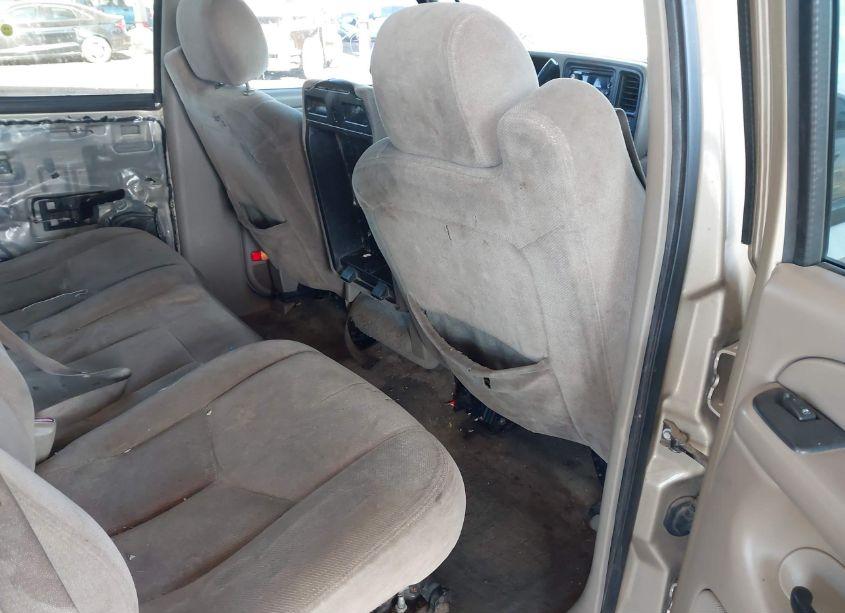 Photo 8 of 2005 Gmc Yukon SLE (VIN 1GKEC13T15J199364)