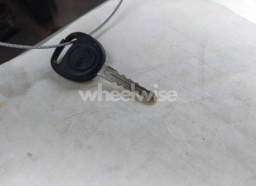 Photo 11 of 2005 Gmc Yukon SLT (VIN 1GKEC13T15J221363)