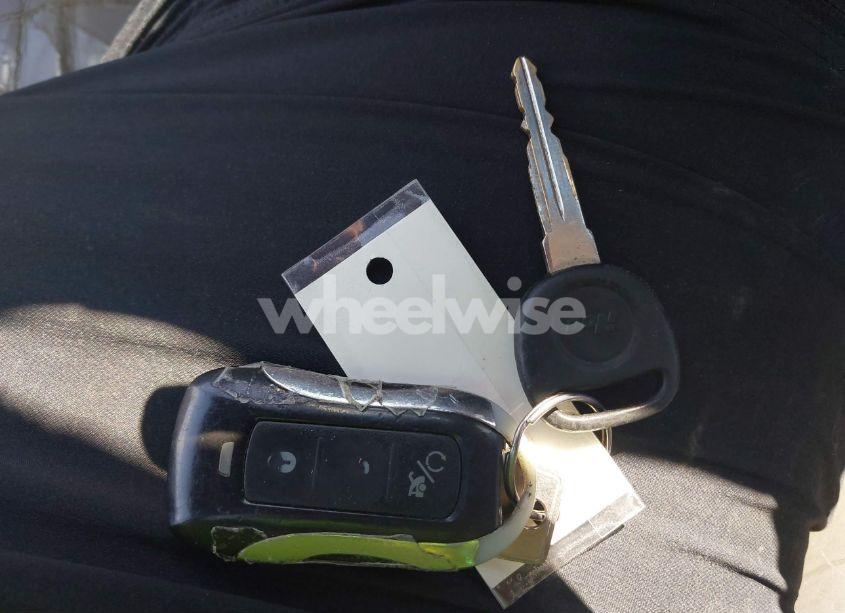 Photo 11 of 2005 Gmc Yukon SLT (VIN 1GKEC13T15R144480)