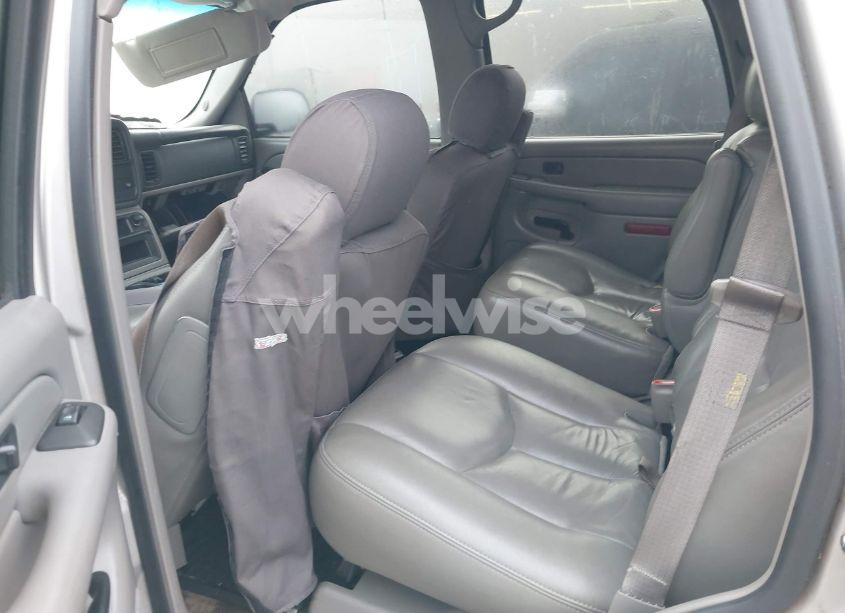 Photo 8 of 2005 Gmc Yukon SLT (VIN 1GKEC13T55J150555)