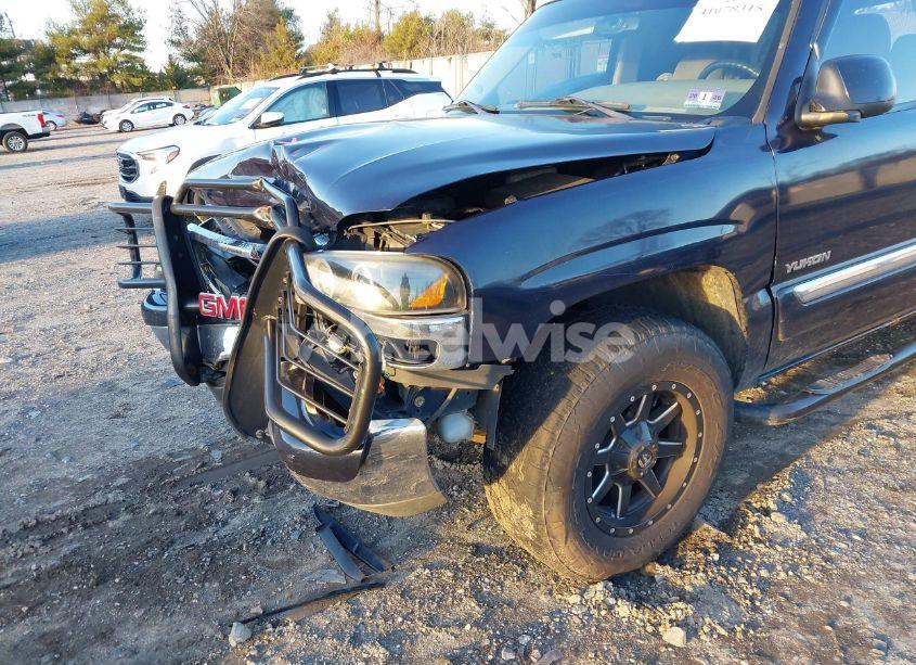 Photo 18 of 2005 Gmc Yukon SLE (VIN 1GKEC13T55R141498)