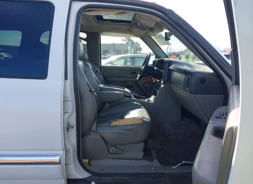 Photo 5 of 2005 Gmc Yukon SLT (VIN 1GKEC13T55R143087)