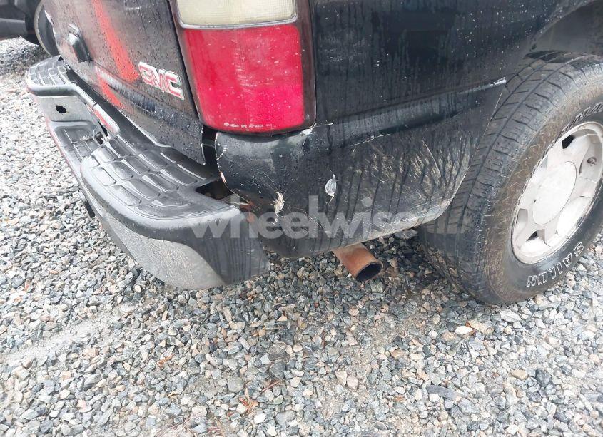Photo 6 of 2005 Gmc Yukon SLE (VIN 1GKEC13T85J181539)