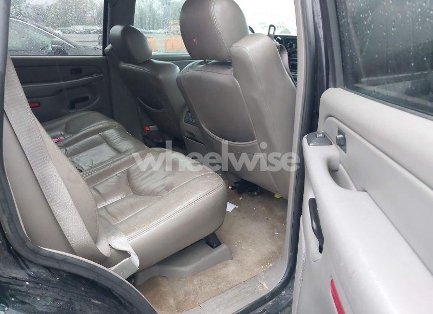 Photo 8 of 2005 Gmc Yukon SLE (VIN 1GKEC13T85J181539)