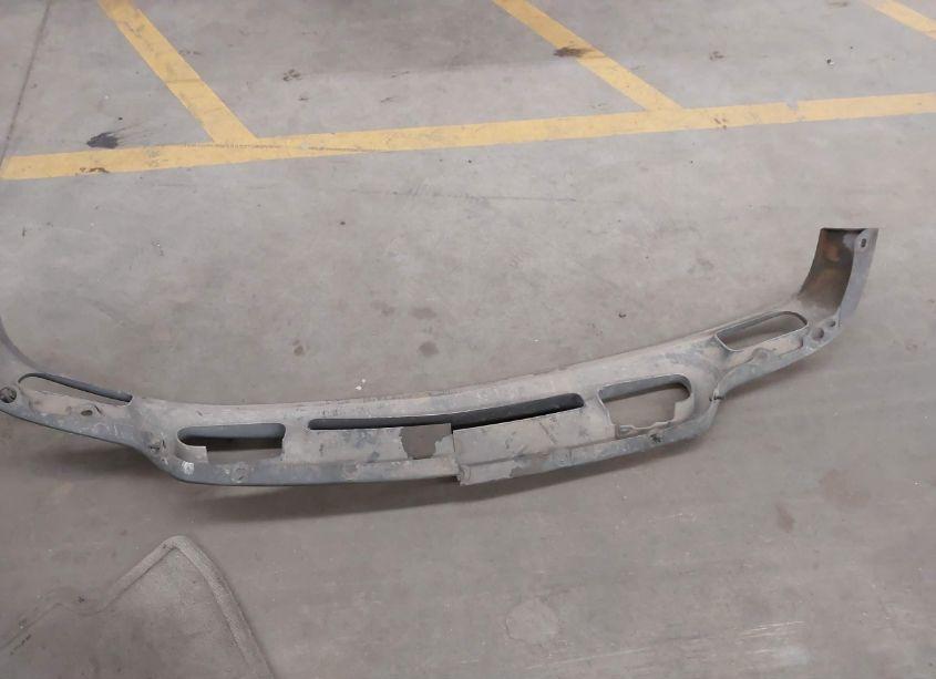 Photo 12 of 2004 Gmc Yukon SLE (VIN 1GKEC13T94R225015)