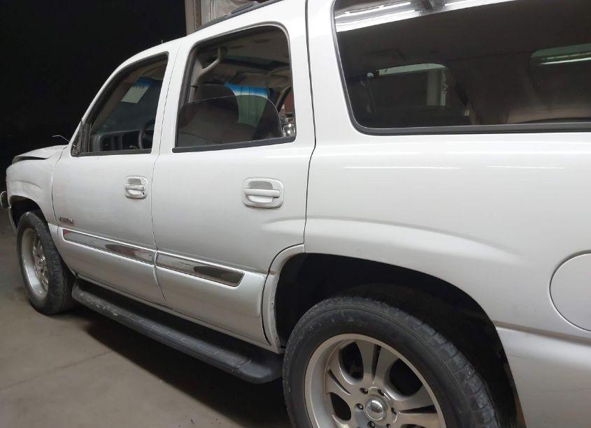 Photo 15 of 2004 Gmc Yukon SLE (VIN 1GKEC13T94R225015)