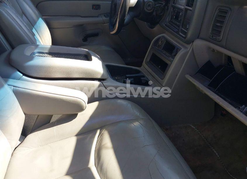 Photo 5 of 2005 Gmc Yukon SLT (VIN 1GKEC13TX5J104235)