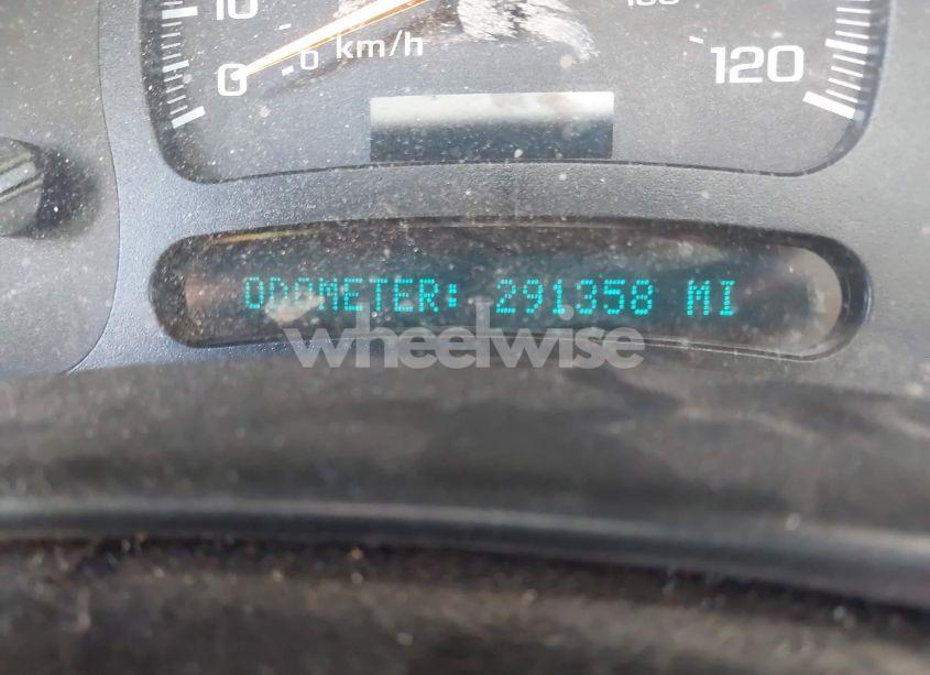 Photo 7 of 2005 Gmc Yukon SLT (VIN 1GKEC13TX5J104235)