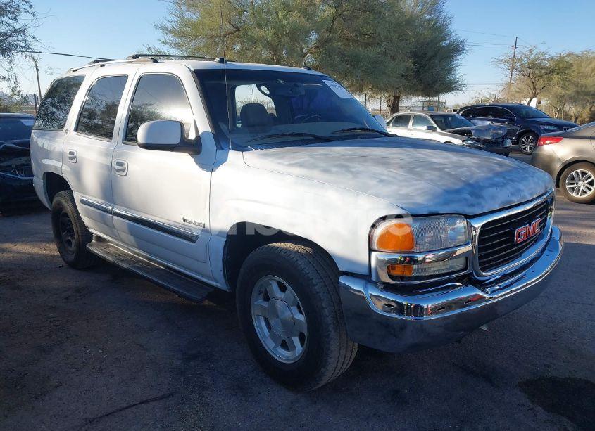 2005 Gmc Yukon SLT (VIN 1GKEC13TX5J145688) main photo