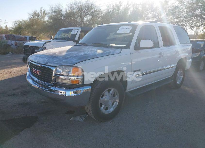 Photo 2 of 2005 Gmc Yukon SLT (VIN 1GKEC13TX5J145688)